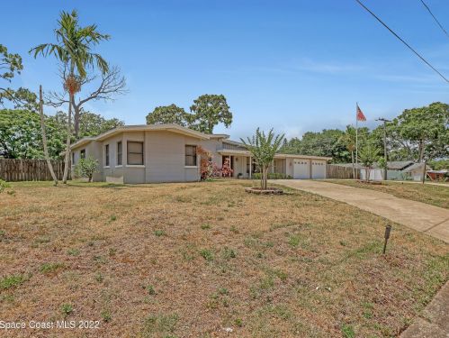 1785 Queen St, Titusville, FL 32780-3956