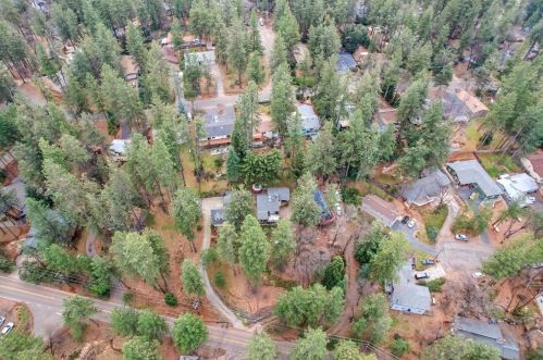 11725 Francis Dr, Grass Valley CA 95949-6681 exterior