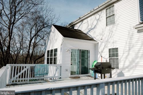 4 Battery Ridge Dr, Fredericksburg VA  22405-3568 exterior