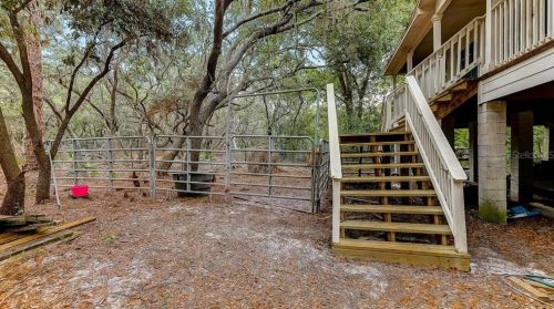 16542 Carlton Lake Rd, Wimauma FL  33598-6320 exterior