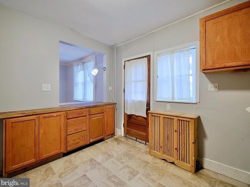 632 10th St, Boothwyn PA 19061-0045 exterior