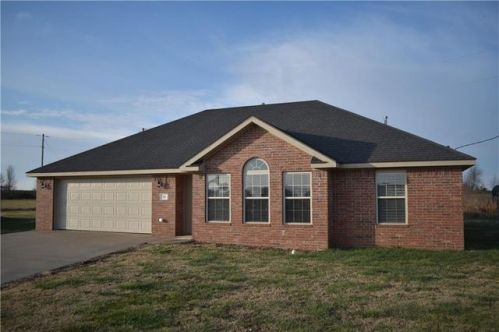 611 Magnolia St, Gravette, AR 72736-8790