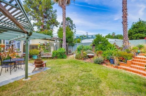 124 Southern Rd, El Cajon CA  92020-2741 exterior