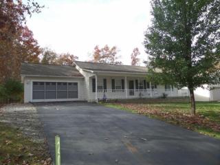 2018 Keno Dr, Crossville, TN 38572-3449