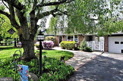 3900 Township Line Rd, Collegeville, PA 19426-3046