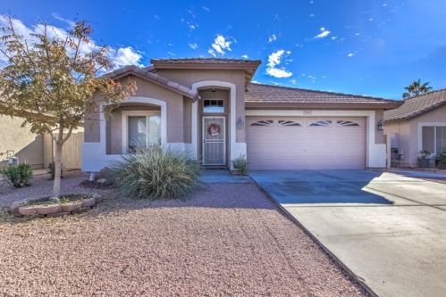709 Redondo Dr, Gilbert, AZ 85296-3534