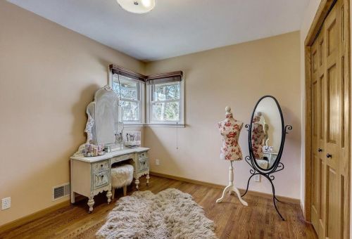 5840 Perry Ave, Minneapolis MN 55429-2832 exterior