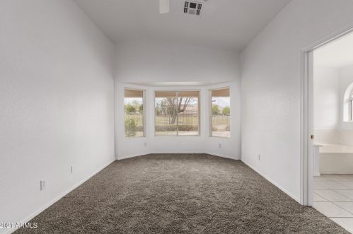 6258 Blackhawk Dr, Glendale AZ 85308-6671 exterior