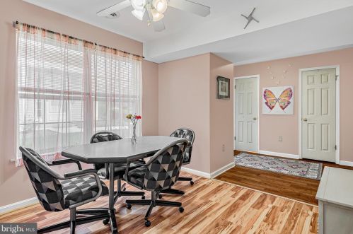 1528 Macintosh Way, Hummelstown PA  17036-8727 exterior