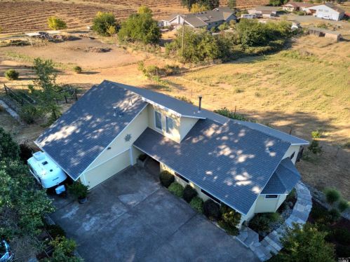 3331 Zaina Ln, Ukiah CA  95482-6962 exterior