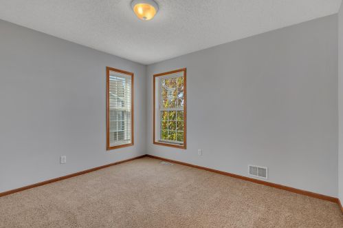 15381 Falk Dr, Lino Lakes MN  55038-6309 exterior