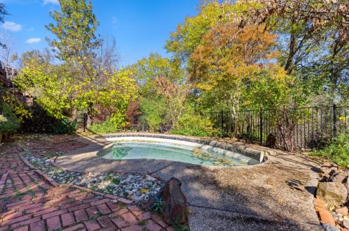 18252 Hummingbird Dr, Lake Wildwood CA  95946-9699 exterior