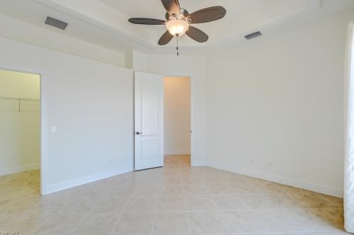 5240 20 Ave, Cape Coral FL  33990-4815 exterior