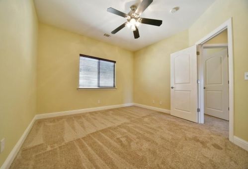 3017 Hartvickson Ln, Valley Springs CA  95252-9534 exterior