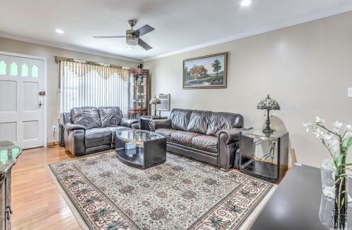 86-33 Winchester Blvd, Jamaica NY  11426-2100 exterior