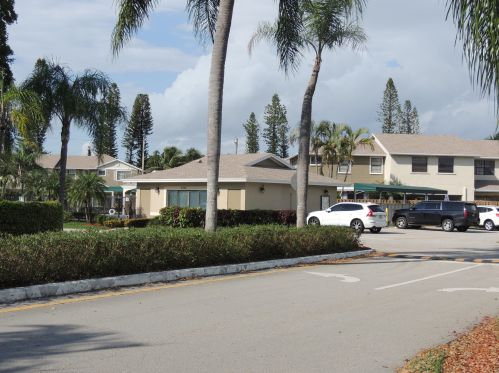 10781 11th St, Hollywood FL  33026-5926 exterior