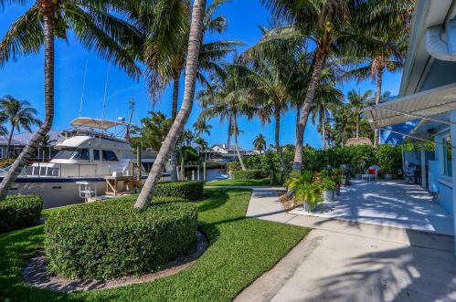 1719 Dyer Point Rd, Palm City FL  34990-1723 exterior