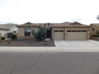 4077 Loma Vista St, Gilbert, AZ 85295-7831