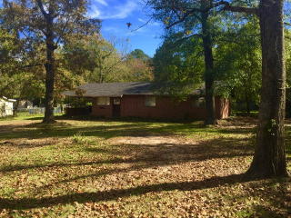 1605 Fuller Springs Dr, Lufkin, TX 75901-6635