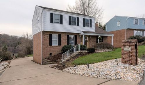 307 Highlander Heights Dr, Glenshaw, PA 15116-2566