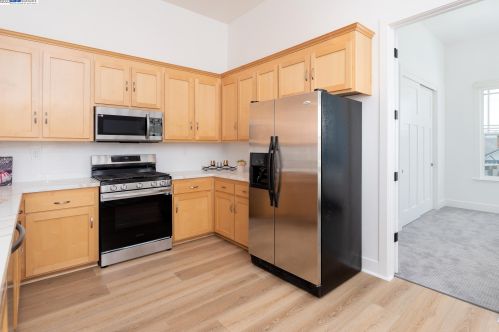 277 L St, Livermore CA  94551-8001 exterior