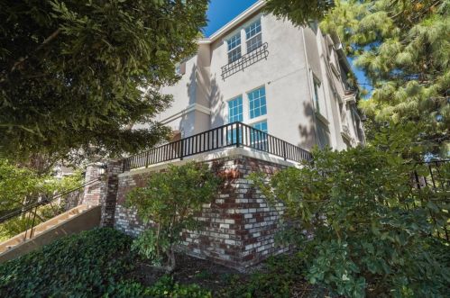 1135 Munich Ter, Sunnyvale, CA 94089-4508