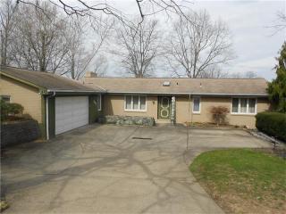 202 Lightholder Dr, Canonsburg, PA 15317-2646