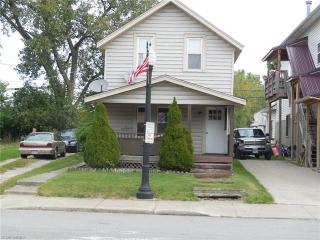 898 Main St, North Eaton OH  44044-1454 exterior