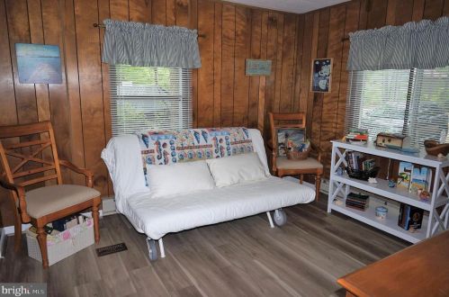 33395 Central Ave, Frankford DE  19945-3558 exterior