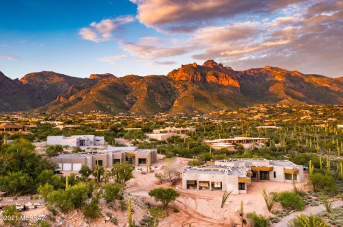 7081 Corrida De Venado, Tucson AZ exterior