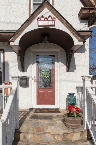 245 Lewis Ave, Westbury, NY 11590-2131