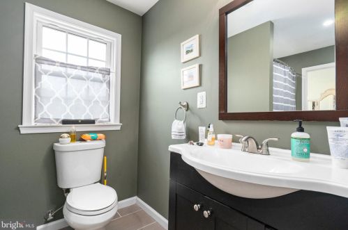 507 Lamont St, Washington DC  20010-2516 exterior