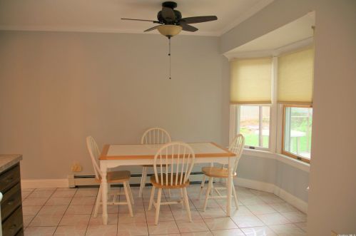 39 Williams Ave, Holtsville NY  11742-1519 exterior