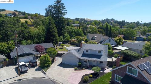 2322 Olinda Ct, Pinole CA  exterior