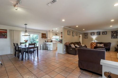 521 Sunnyside Ave, Redlands CA  92373-5635 exterior