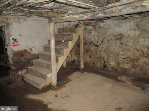 1810 Schwenksville Rd, Collegeville PA  19473-1942 exterior