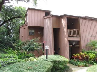 992 Michigan St, Orlando, FL 32806-4703