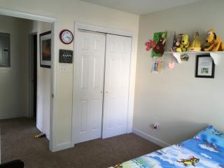 4728 Twin Hickory Lake Dr, Glen Allen VA  23059-2588 exterior