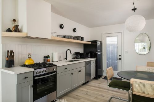 700 Country Club Blvd, Big Bear City CA  92314 exterior