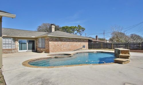 2545 19 Ave, Texas City TX  77590-4903 exterior