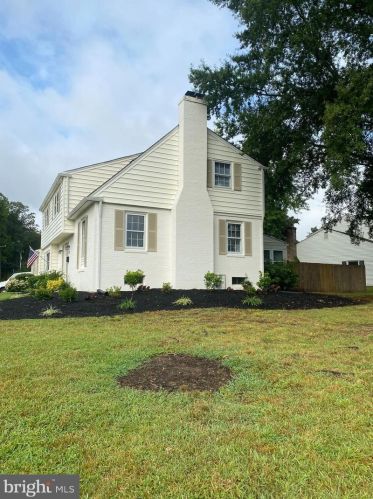 77 Lynnhaven Dr, Dover, DE 19904-4303