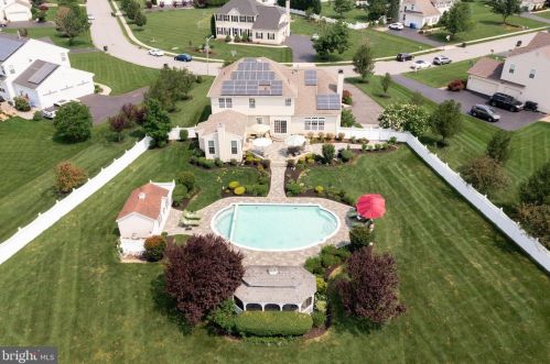 16 Livingston Ln, Lumberton Township NJ  08048-6210 exterior