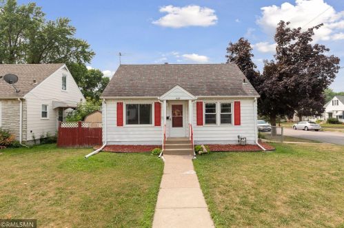 1169 Flandrau St, Saint Paul, MN 55106-2913