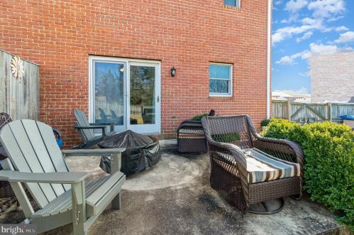 105 Lee Ann Ct, West Enola PA  17025-1900 exterior