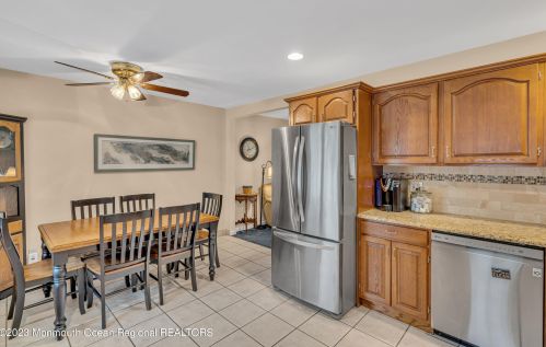 10 Trinity Pl, Jackson Twp NJ  08527-1822 exterior