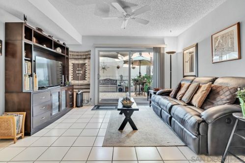 10215 Caminito Pitaya, San Diego CA 92131-2010 exterior