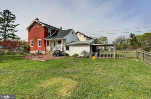 47 Cleversburg Rd, Lees Cross Roads PA  17257-9410 exterior