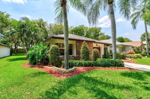 4716 Boxwood Cir, Boynton Beach, FL 33436-4720