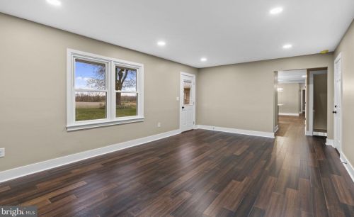 250 Shady Ln, Carlisle PA  17013-1637 exterior