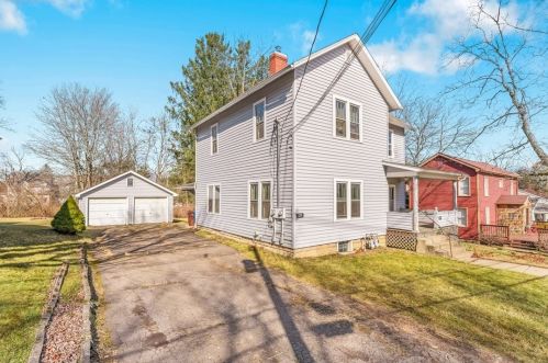 235 Maple St, New Wilmington, PA 16142-1211